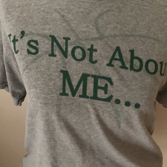 Ursuline t-shirt it’s not about me, it’s about the U” Size medium school college - Picture 4 of 6